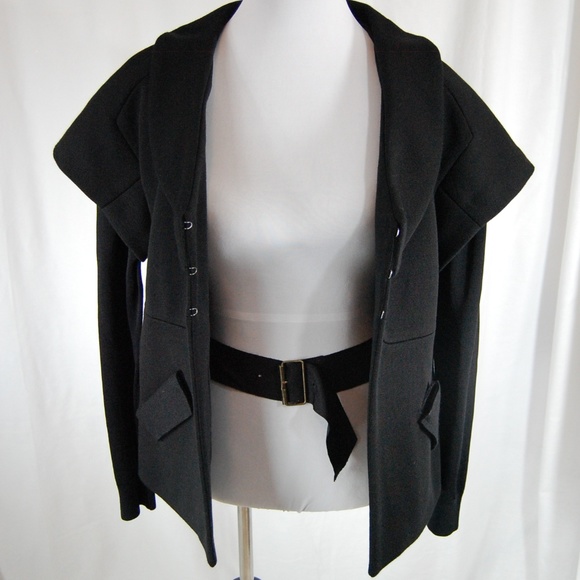 Authentic Vera Wang Dramatic Shoulder Jacket - Picture 6 of 8
